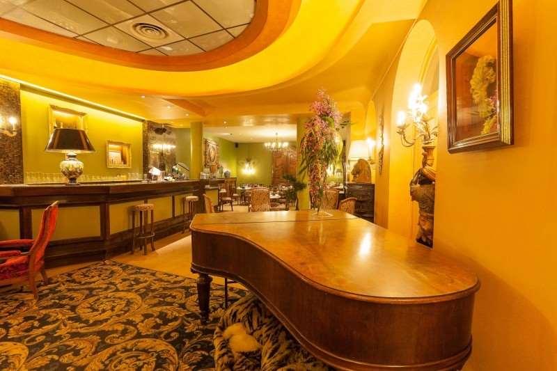 Hotel Cécilia 3*